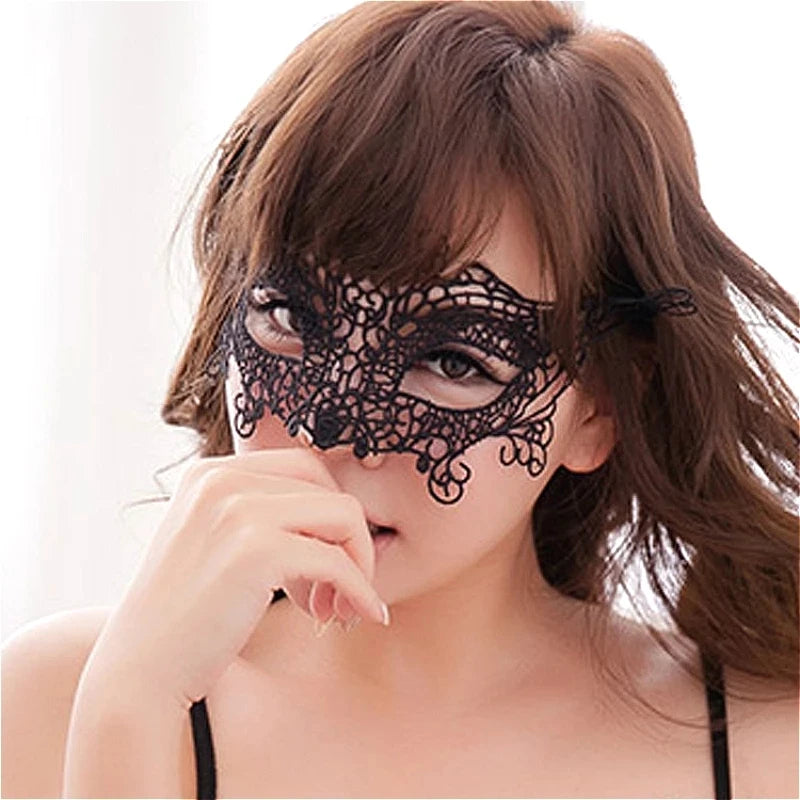 Hot Night - Hollow Lace Masquerade Face Mask